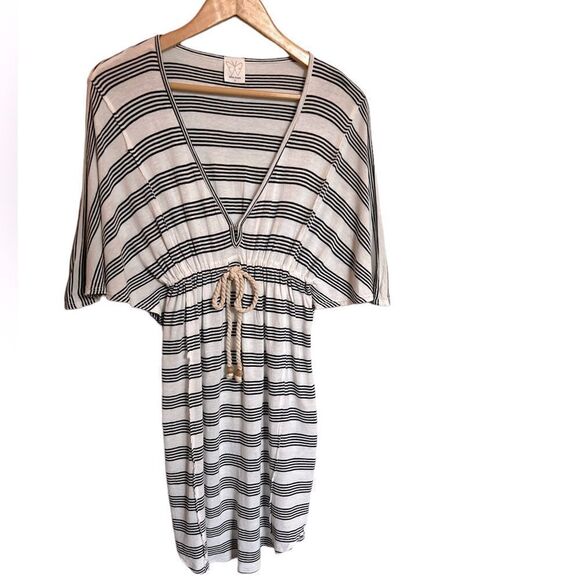 Ella Moss Black and White Striped Cinch Waist Dress size Medium - Picture 1 of 7